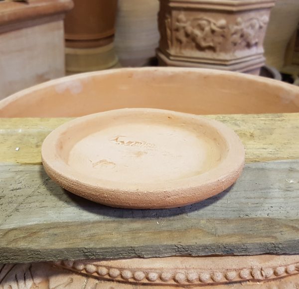 Handgemaakte waterschotel 16cm